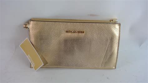 michael michael kors large bedford zip clutch size|michael michael kors bedford large zip clutch leopard .